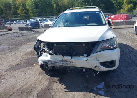 2017 Nissan Pathfinder Platinum from USA, damaged, VIN 5N1DR2MN7HC697889